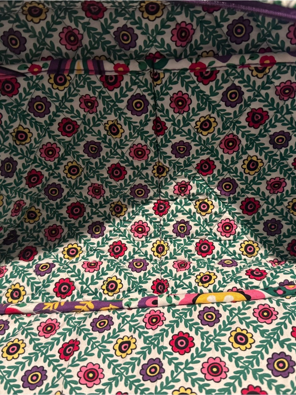 Viva La Vera - Vera Bradley Travel Bag - Picture 4 of 5